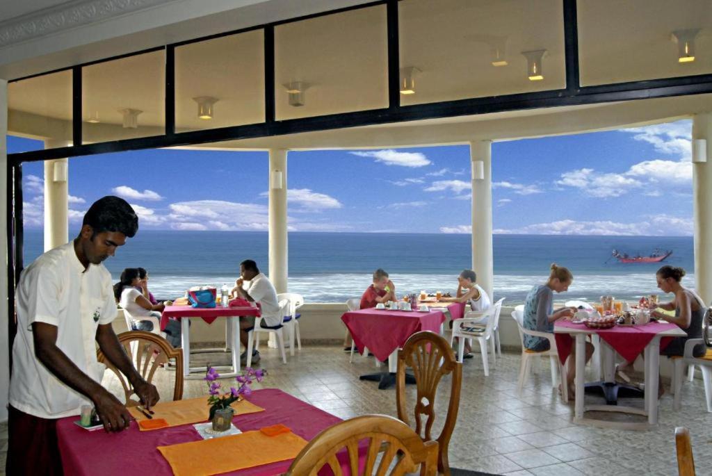 Oasey Ayurveda Hotel Bentota Ngoại thất bức ảnh